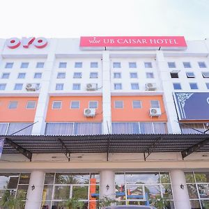 Capital O 854 Ub Caisar Hotel